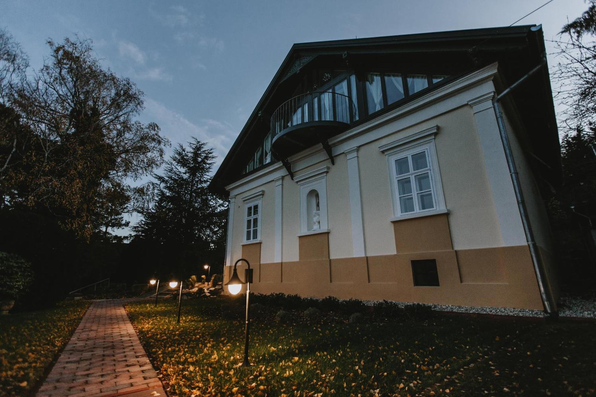 شوبرون Villa Mimi المظهر الخارجي الصورة